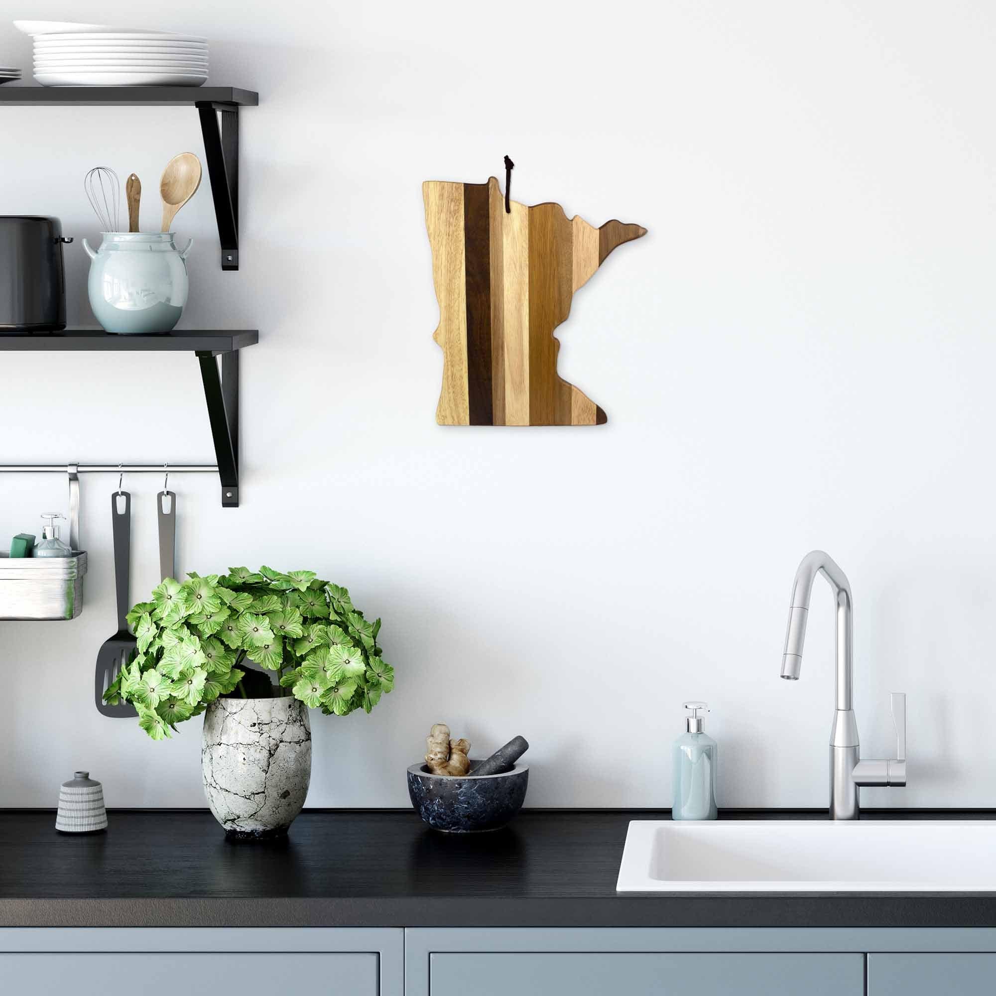 Rock & Branch® Shiplap Series Minnesota Cutting Board