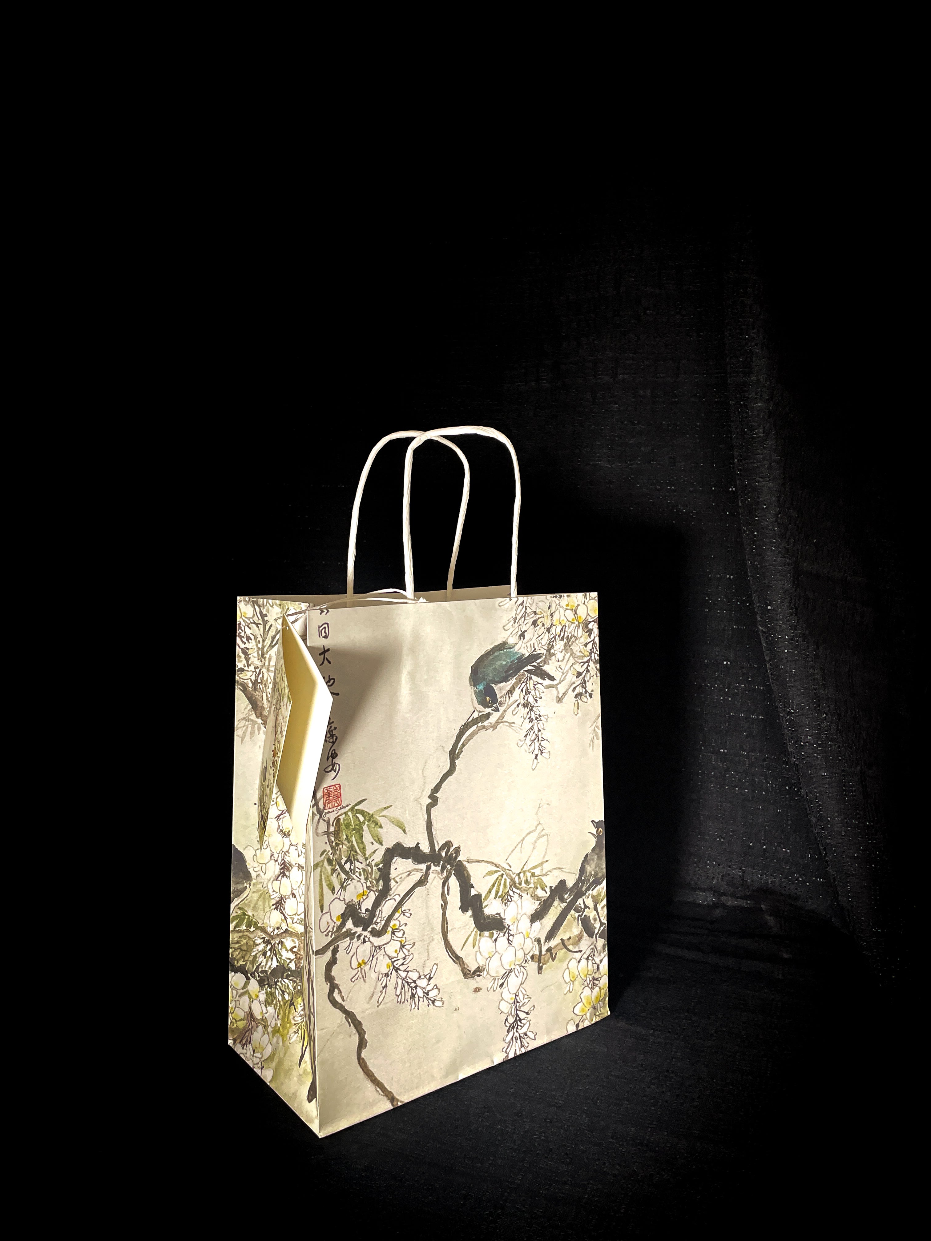 100 Flowers Gift Bag
